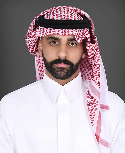 الأستاذ أحمد عبدالله الغامدي — محامٍ وموثّق مرخّص، شريك في شركة الشطيري والغامدي